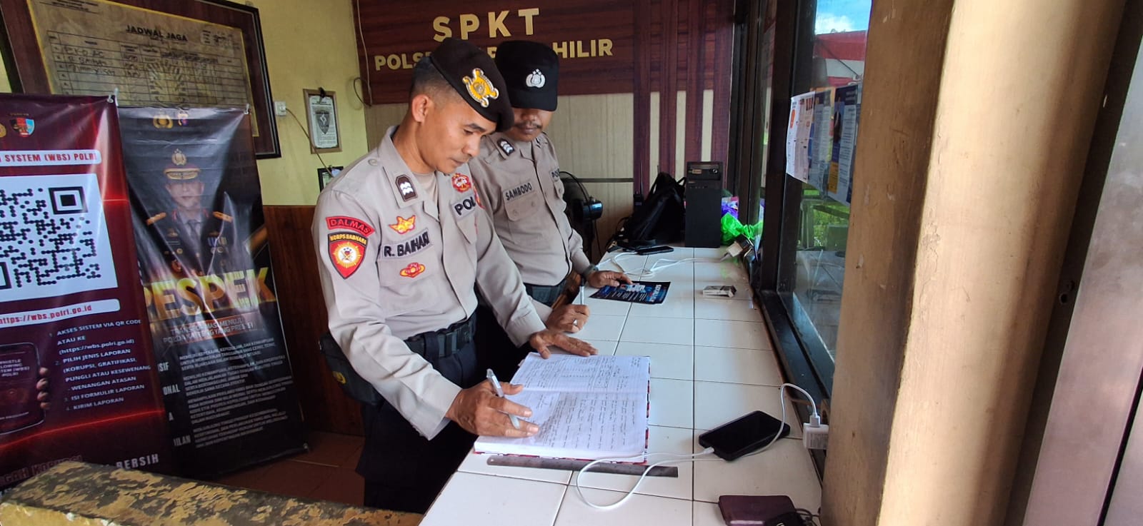 Fdfbebf6 b0a6 4814 8558 037ffc369774