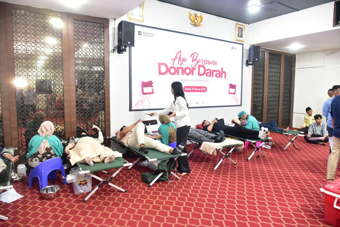 Bentuk Kepedulian Sosial kepada Masyarakat, KAI Services Gelar Kegiatan Donor Darah (1)