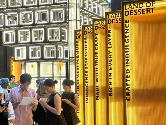 Crazy Dessert Festival in ASHTA District 8 (1)