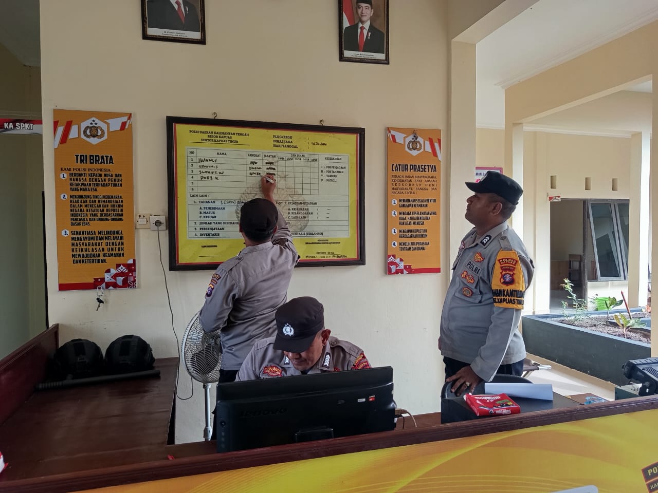 Piket Regu 2 Polsek Kapuas Timur