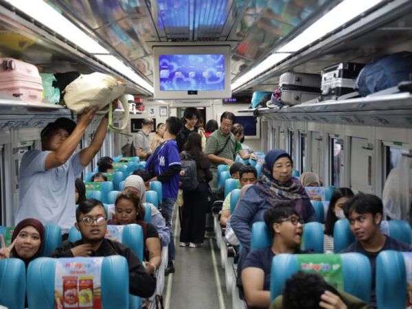 KAI Daop 2 Bandung Siapkan 24 Perjalanan KA Jarak Jauh Reguler untuk Angkutan Lebaran
