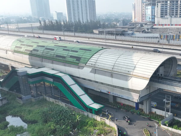 KAI Optimalkan Peran LRT Jabodebek sebagai Official Mobility Partner Muslim LifeFair 2026 (1)