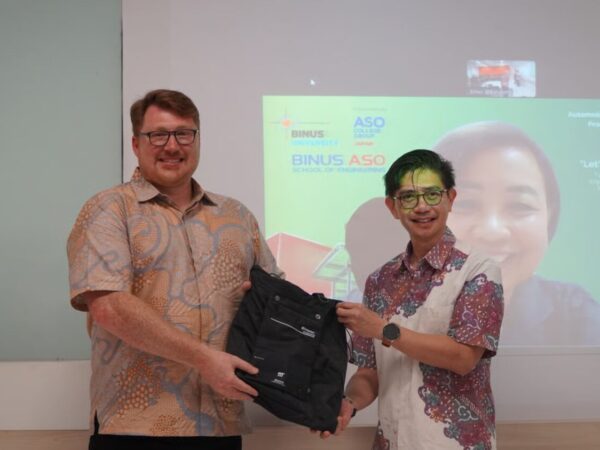 Kolaborasi Lintas Negara BINUS @Bandung, BINUS ASO School of Engineering, Faculty of Engineering dan Arizona State University Inisiasi Program EPICS