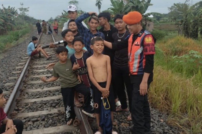 Larangan beraktivitas di jalur rel selama Ramadan (2)