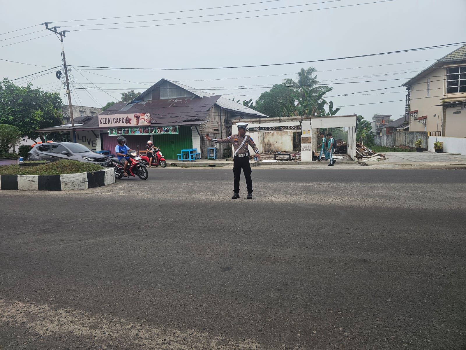 WhatsApp Image 2026 02 06 at 06.49.04 (1)