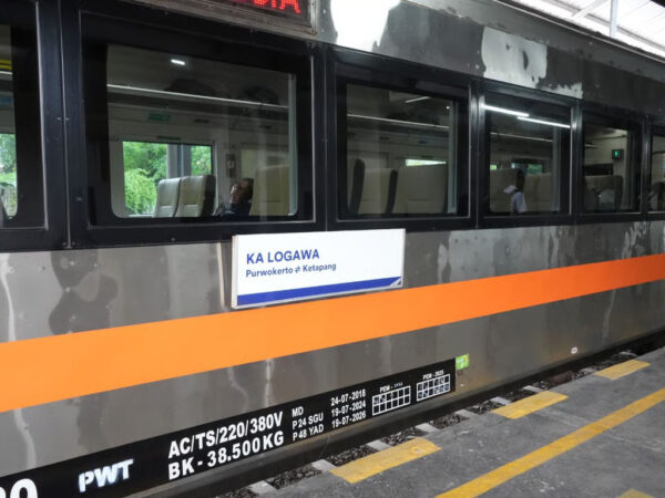 KAI Daop 9 Jember Hadirkan Kereta Eksekutif pada KA Logawa Perjalanan Ketapang – Purwokerto Kini Semakin Mewah dan Nyaman