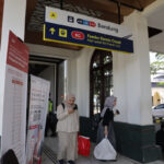 Stasiun Bandung Tingkatkan Pelayanan, Akses Penumpang KA Feeder Whoosh Dipusatkan ke Sisi Utara Stasiun (1)