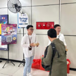 Tebar Kebaikan di Bulan Ramadan, BRI Finance dan BAZNAS Jakarta Selatan Bagikan Takjil bagi Komuter