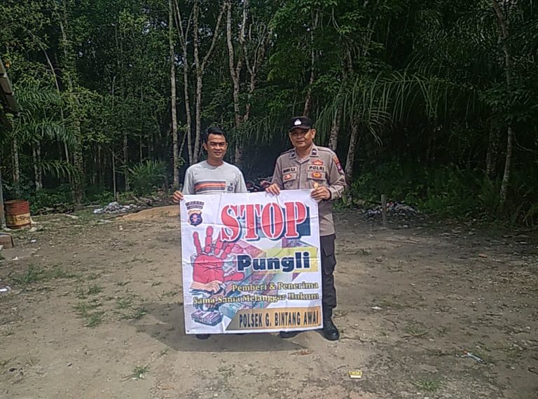 Berantas Pungli, Personel Polsek Gunung Bintang Awai Gencarkan Imbauan Dengan Masyarakat