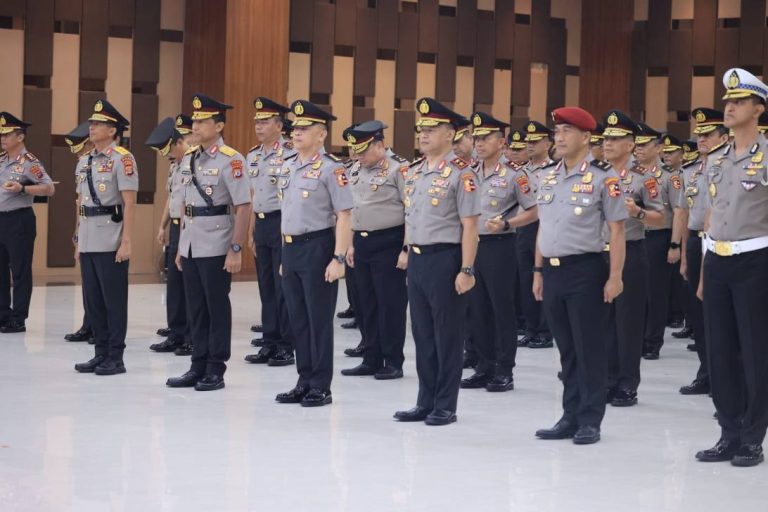 41.578 Personel Polri Naik Pangkat, Kapolri Tekankan Integritas dan Profesionalisme