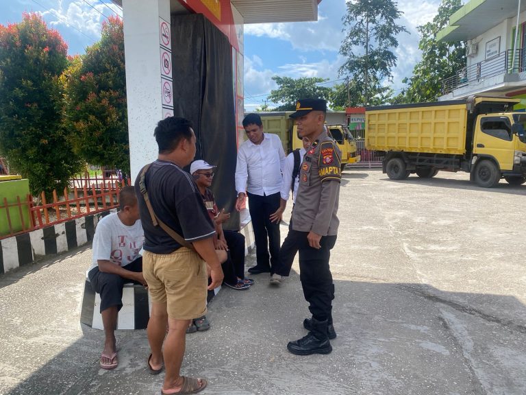 Personel Polres Barito Utara Laksanakan Patroli dan Sosialisasi Pencegahan Penyalahgunaan BBM