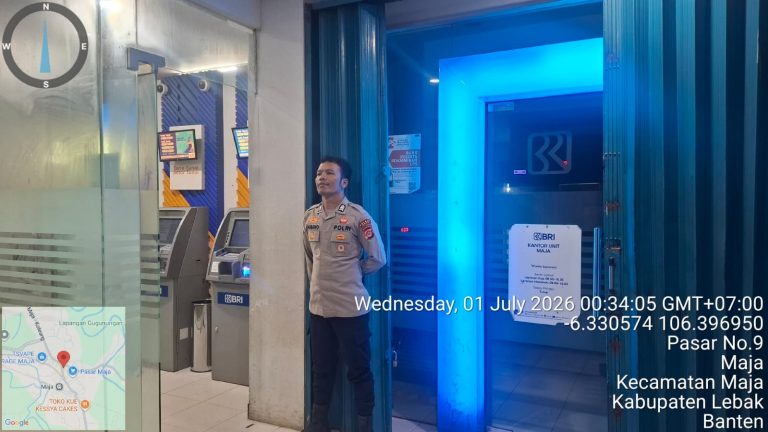 Cegah Gangguan Kamtibmas Anggota Polsek Maja Polres Lebak Laksanakan Patroli Ke Atm