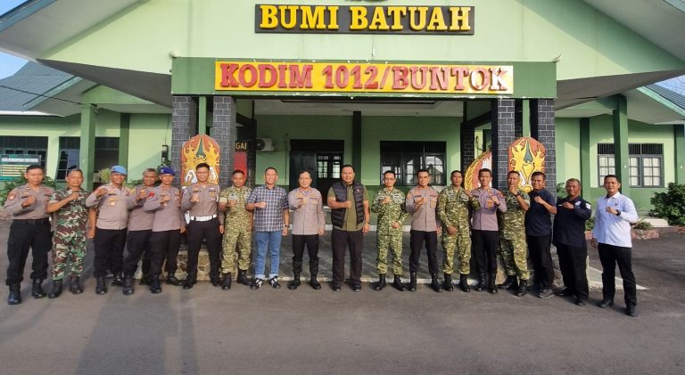 Perkuat Sinergitas Dalam Kamtibmas, Kapolres Barsel Silahturahmi Dengan Dandim 1012/Buntok