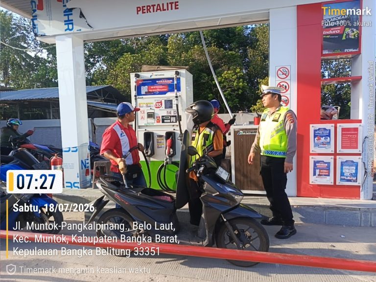 Polres Bangka Barat Pantau Antrean BBM di SPBU, Cegah Pengisian Berulang hingga Kemacetan
