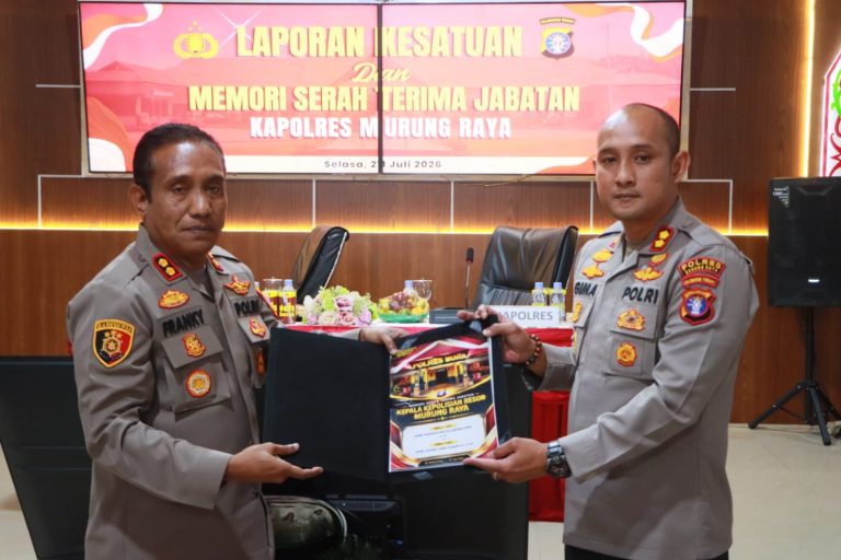Laporan Kesatuan Dalam Rangka Pergantian Jabatan Kapolres Murung Raya