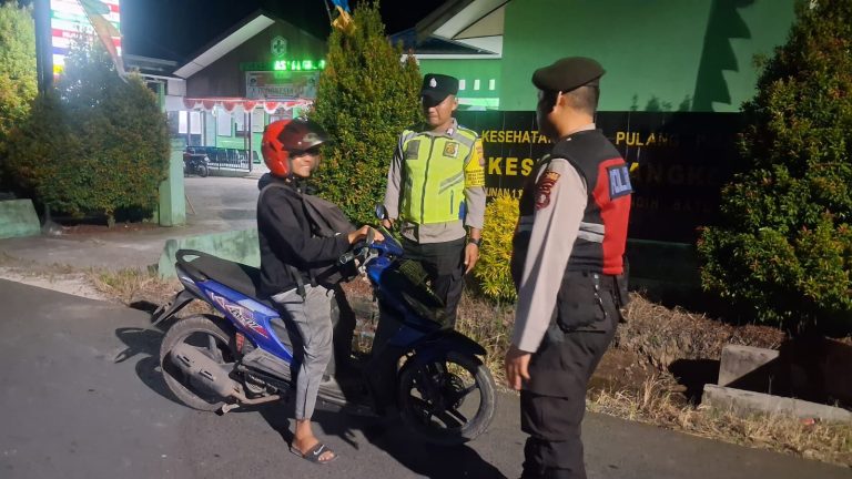 Guna Memastikan Keamanan Wilayah, Polsek Pandih Batu Gencarkan Patroli KRYD Malam Hari