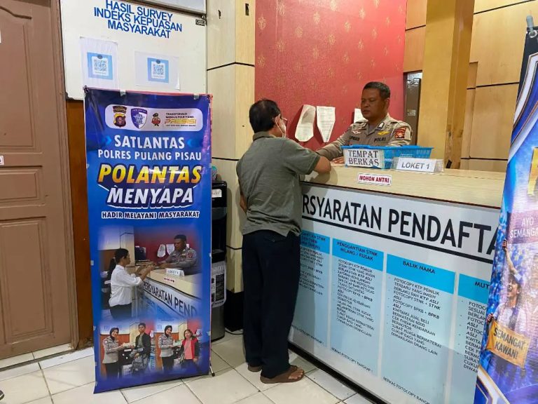 Meningkatkan Kualitas Pelayanan, Satlantas Polres Pulang Pisau Hadir Langsung Berikan Kemudahan di Kantor Bersama Samsat
