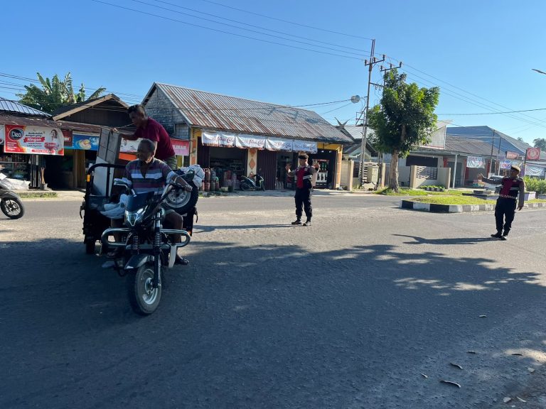Kawal Kelancaran Jalur Protokol, Sat Samapta Polres Sukamara Gelar Pengaturan Arus Pagi
