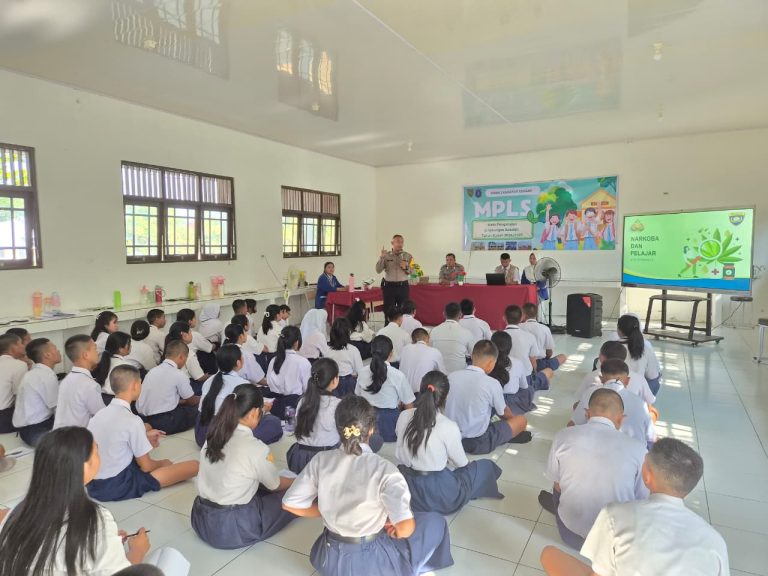 Cegah Kenakalan Remaja dan Judi Online Sejak Dini, Polsek Kahayan Tengah Berikan Penyuluhan di SMAN 2 Kahayan Tengah