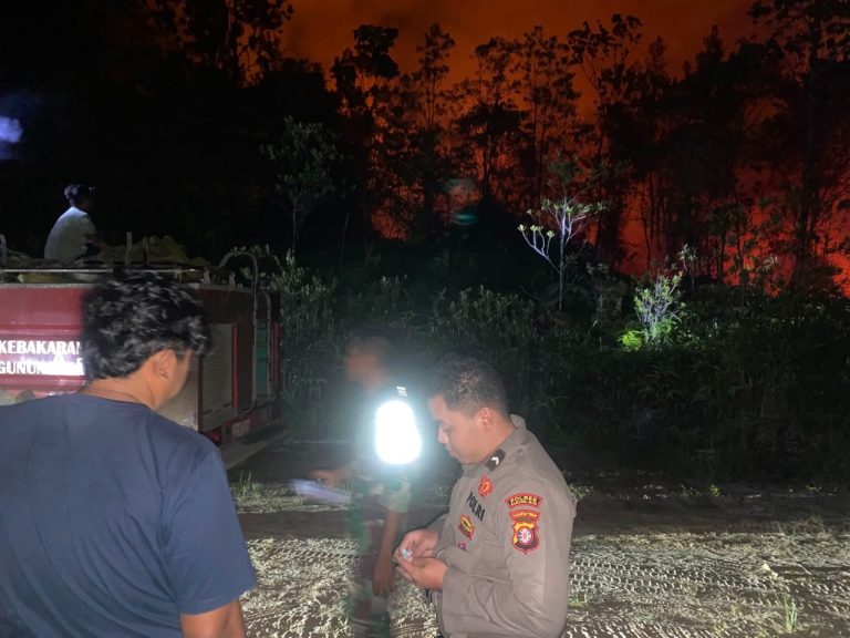 Gerak Cepat Polsek Rungan Padamkan Titik Api di Karya Bakti, Karhutla Seluas 1 Hektare Berhasil Dikendalikan