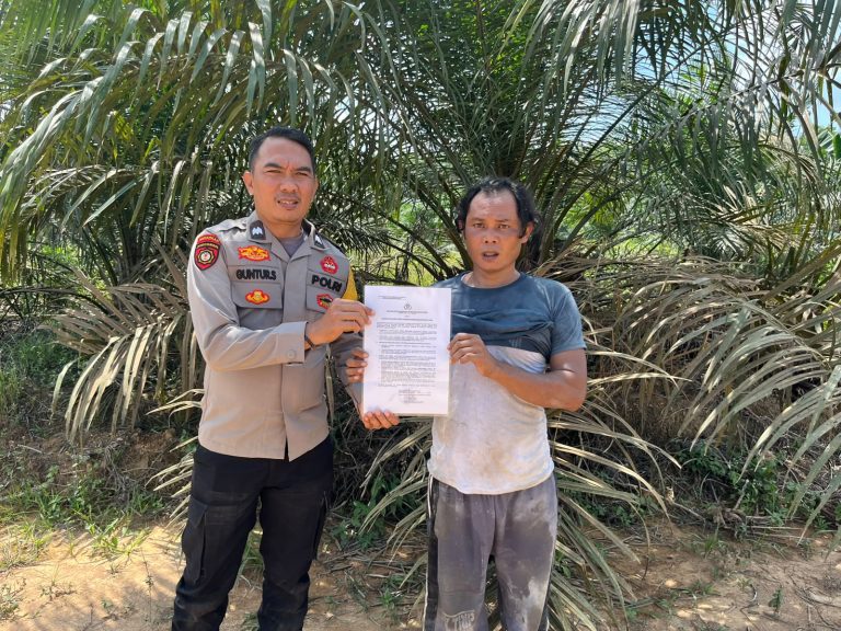 BHABINKAMTMAS POLSEK SERUYAN TENGAH AJAK WARGA JADI PELOPOR PENCEGAHAN KARHUTLA