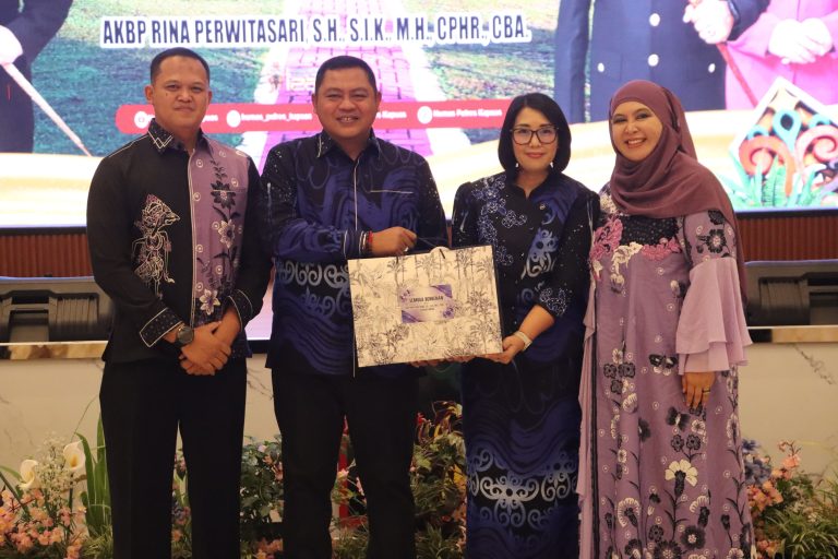 Penuh Kehangatan, Kenal Pamit Kapolres Kapuas Teguhkan Komitmen Jaga Kamtibmas