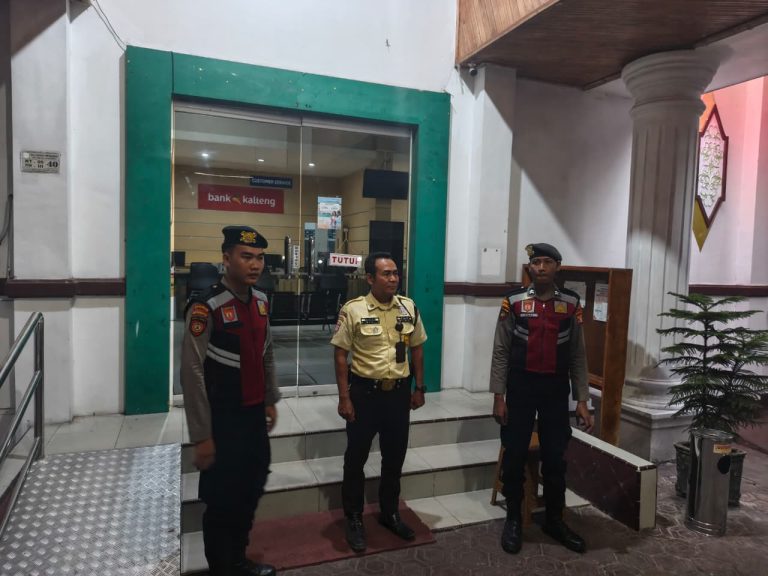 Sterilisasi Objek Vital Keuangan Daerah, Sat Samapta Polres Sukamara Patroli Malam di Bank Kalteng