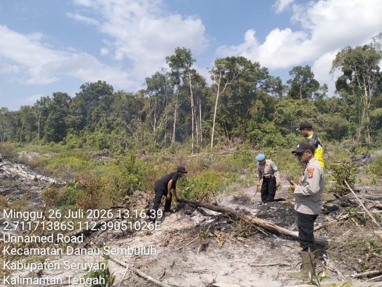 POLSEK DANAU SEMBULUH VERIFIKASI TITIK HOTSPOT KARHUTLA, PASTIKAN KONDISI LAPANGAN AMAN