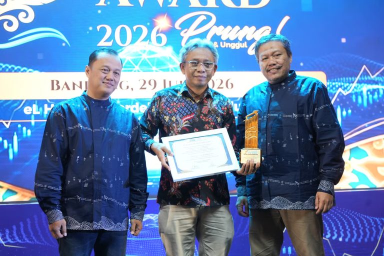 Humas KAI Daop 2 Bandung Raih Penghargaan Narasumber Korporasi Terbaik pada IWEB Awards 2026, Bukti Komitmen Hadirkan Informasi Cepat, Akurat, dan Terpercaya