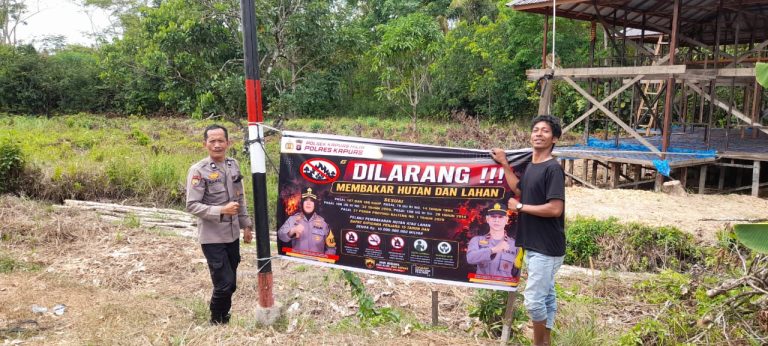 Kemarau Rawan Karhutla Polsek Kapuas Hilir Gencar Sosialisasikan Larangan Karhutla Kepada Warga