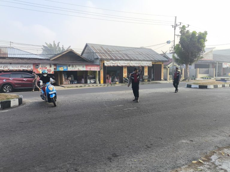 Sat Samapta Polres Sukamara Perkuat Kehadiran Polisi di Ruang Publik pada Pagi Hari
