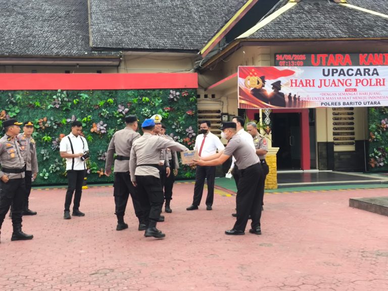 Usai Apel Pagi, Polres Barito Utara Galang Donasi Dari Seluruh Personel untuk Kepedulian Korban Gempa NTT