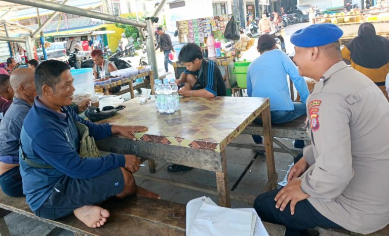 Sat Polairud Polres Sukamara Laksanakan Sambang Dialogis Pagi di Pinggiran DAS Jelai, Perkuat Kemitraan dengan Masyarakat