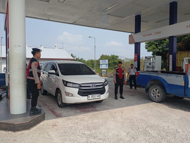 Sat Samapta Polres Sukamara Pantau SPBU, Keamanan Pelayanan dan Keselamatan Jadi Perhatian