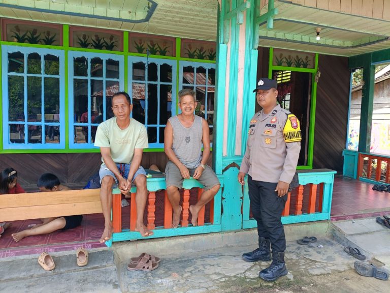 Wujudkan Manuhing Aman, Polsek Manuhing Pererat Silaturahmi Lewat Program Cooling System