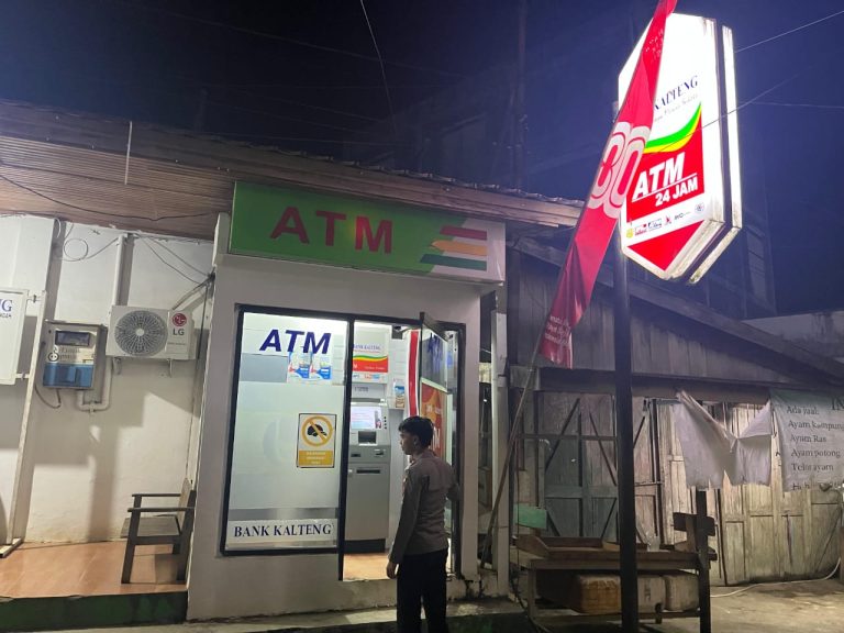 Cegah Pembobolan ATM, Personel Polsek Kahulut Intensifkan Patroli Malam di Tumbang Miri