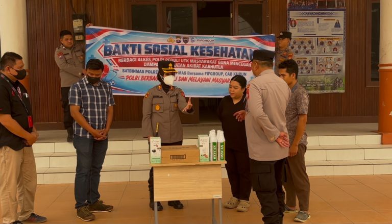 Bakti Kesehatan Polres Gunung Mas Bersama FIFGROUP Dan TRIO Motor, Salurkan Oksigen Portable dan Masker untuk Sekolah Rakyat