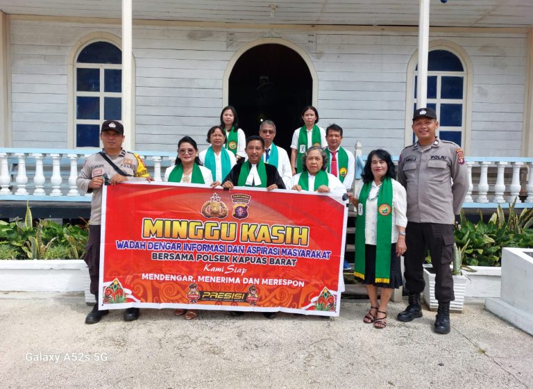 Kapolsek Kapuas Barat Tampung Aspirasi Jemaat Gereja Imanuel Lewat Program Minggu Kasih
