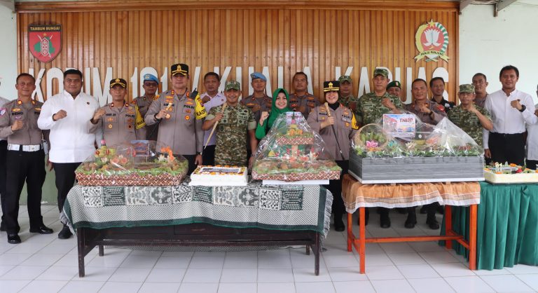 HUT ke-81 TNI, Kapolres Kapuas Pererat Sinergitas dengan Kodim 1011/Klk