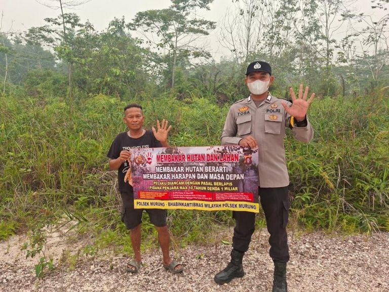 Bhabinkamtibmas Polsek Murung Sosialisasi Larangan dan Sanksi Bagi Pelaku Kebakaran Hutan dan Lahan Di Desa Penyang