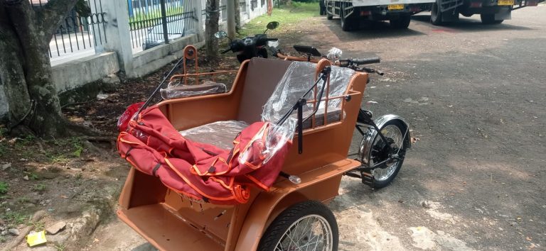 Pemkab Lebak segera salurkan bantuan becak dari Presiden
