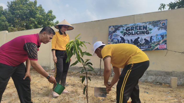 Kapolres Bangka Barat Ikuti Senam Serumpun Sebalai di Hari Jadi ke-26 Babel
