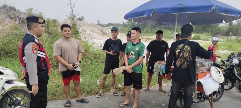 PATROLI DIMTAQ, PERSONEL SAMAPTA POLSEK KAPUAS TENGAH AJAK GENERASI MUDA PERKUAT IMAN, DISIPLIN DAN JAGA KAMTIBMAS