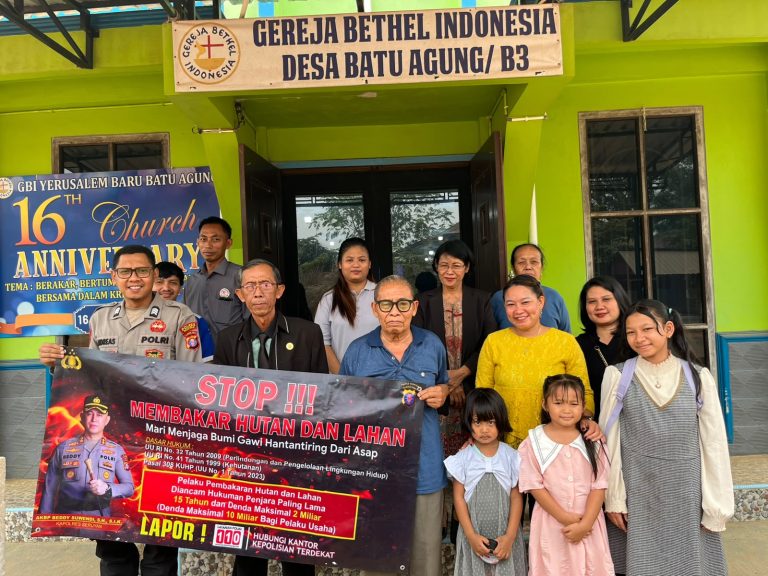 GANDENG JEMAAT GEREJA, POLSEK SERUYAN TENGAH SOSIALISASIKAN LARANGAN PEMBAKARAN LAHAN
