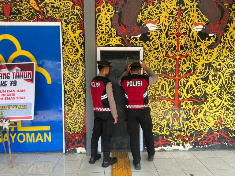 Antisipasi Kamtibmas, Personel Satsamapta Polres Barsel Patroli Sambangi Rutan Kelas IIB Buntok