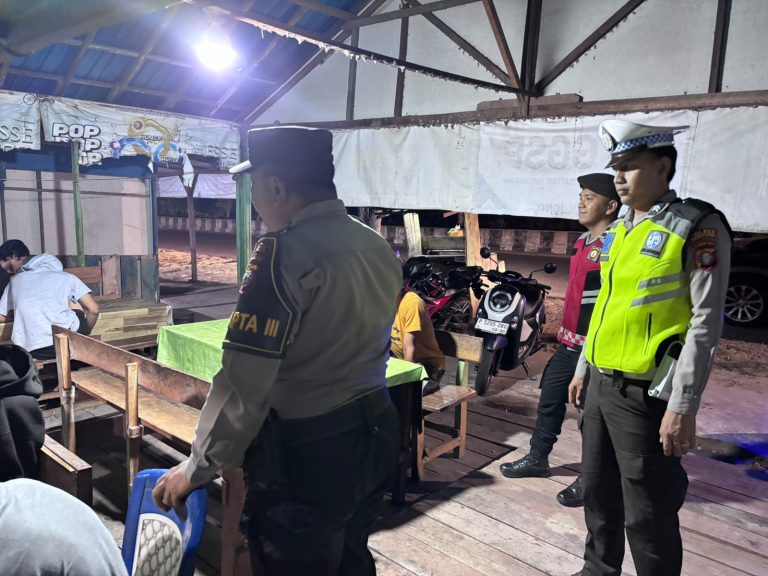 PAMAPTA POLRES SERUYAN SAMBANGI WARGA, PERKUAT KAMTIBMAS MELALUI PATROLI DIALOGIS