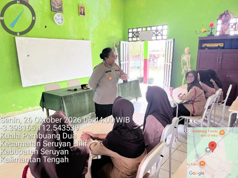 CEGAH BULLYING DI SEKOLAH, KAPOLRES SERUYAN HADIRKAN EDUKASI KAMTIBMAS DI SMPN 2 KUALA PEMBUANG