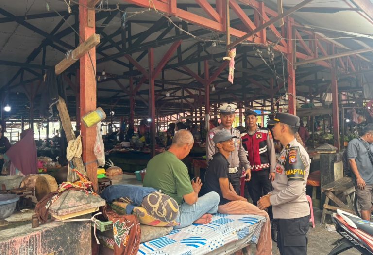 SAMBANGI BANK, SPBU, DAN PASAR, POLRES SERUYAN SOSIALISASIKAN KAMTIBMAS SERTA LAYANAN 110